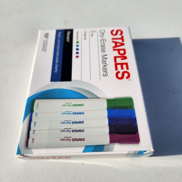 NEW Staples Dry Erase Markers 5 Quantity Chisel Tip Assorted Colors School Class - Picture 7 of 11